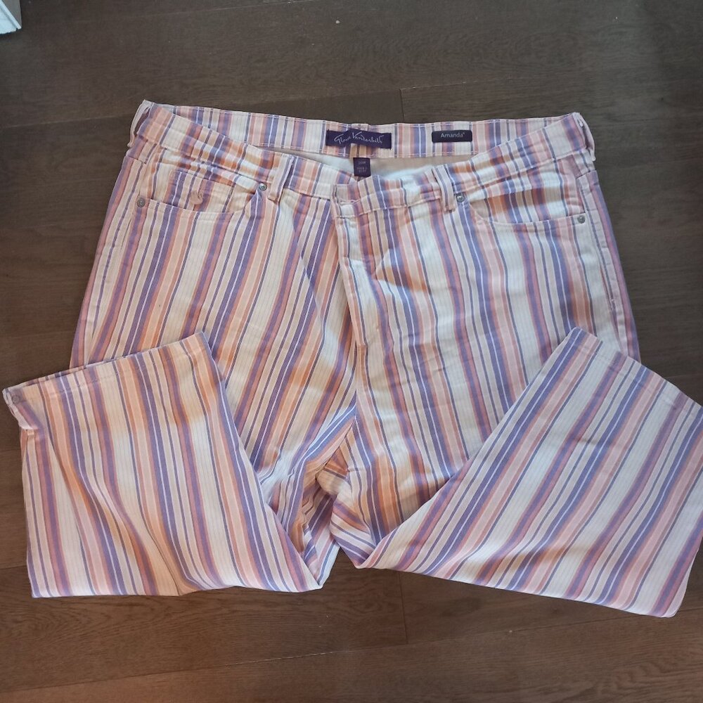 💙 2/$10 Gloria Vanderbilt Capris